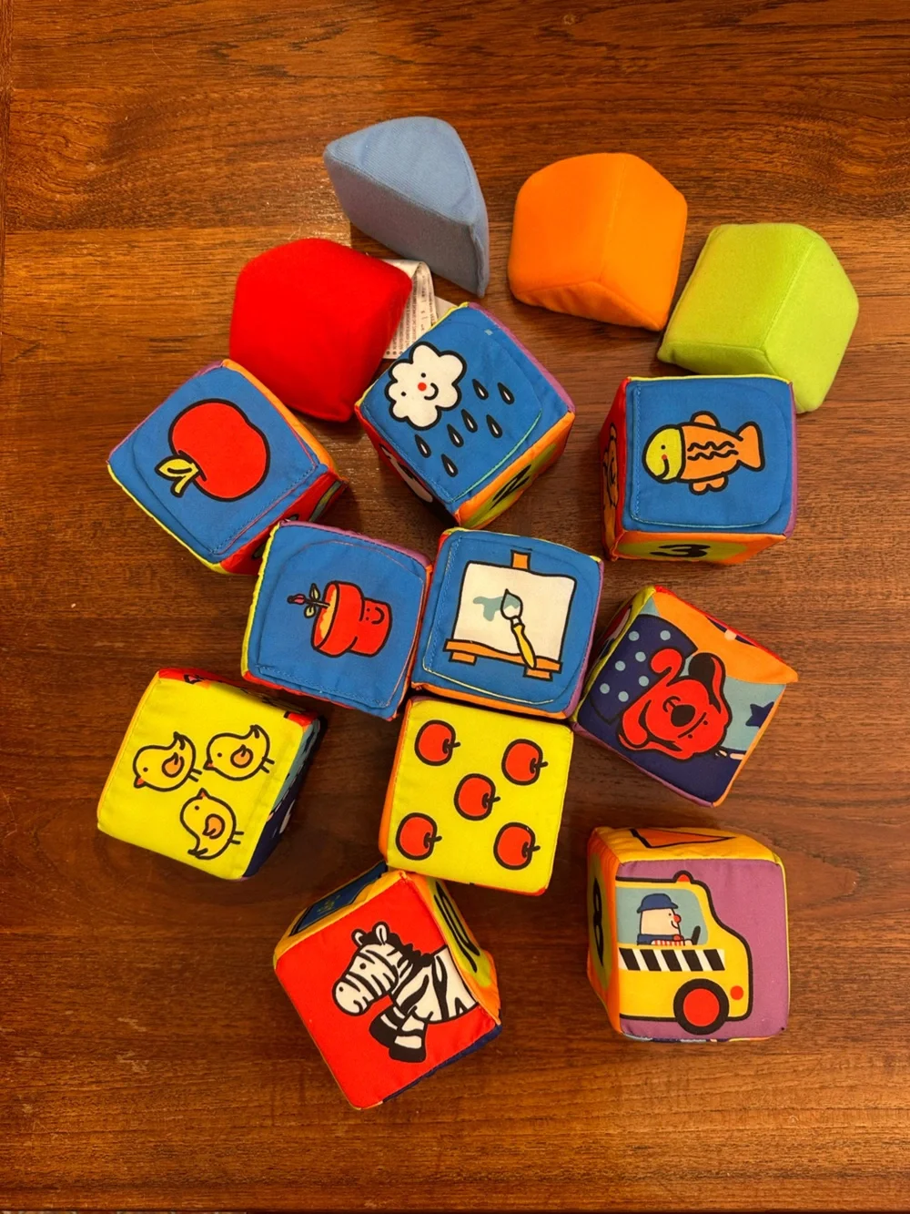 Melissa & Doug build them